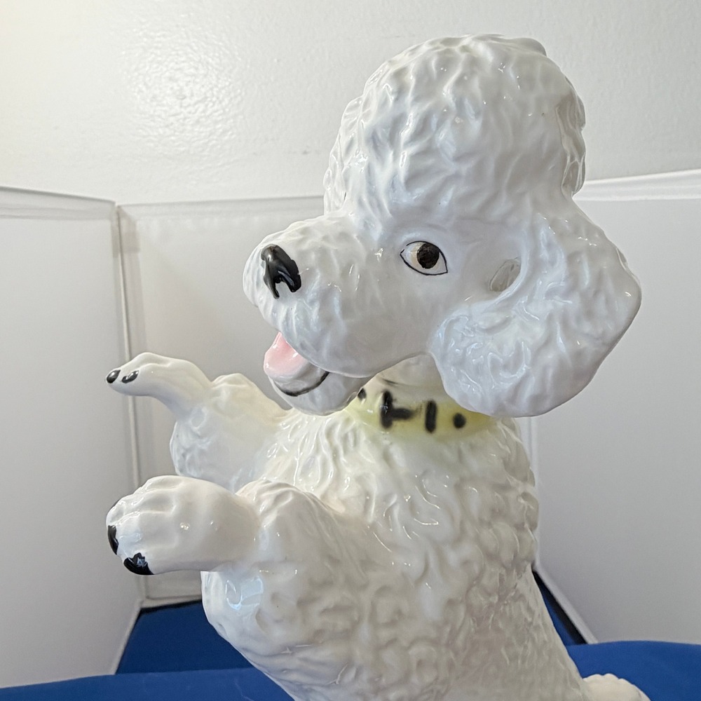 Vintage TALL White Ceramic Poodle Figurine Dog Japan Mid Century 10.5 Inch 2527 - Picture 6 of 11